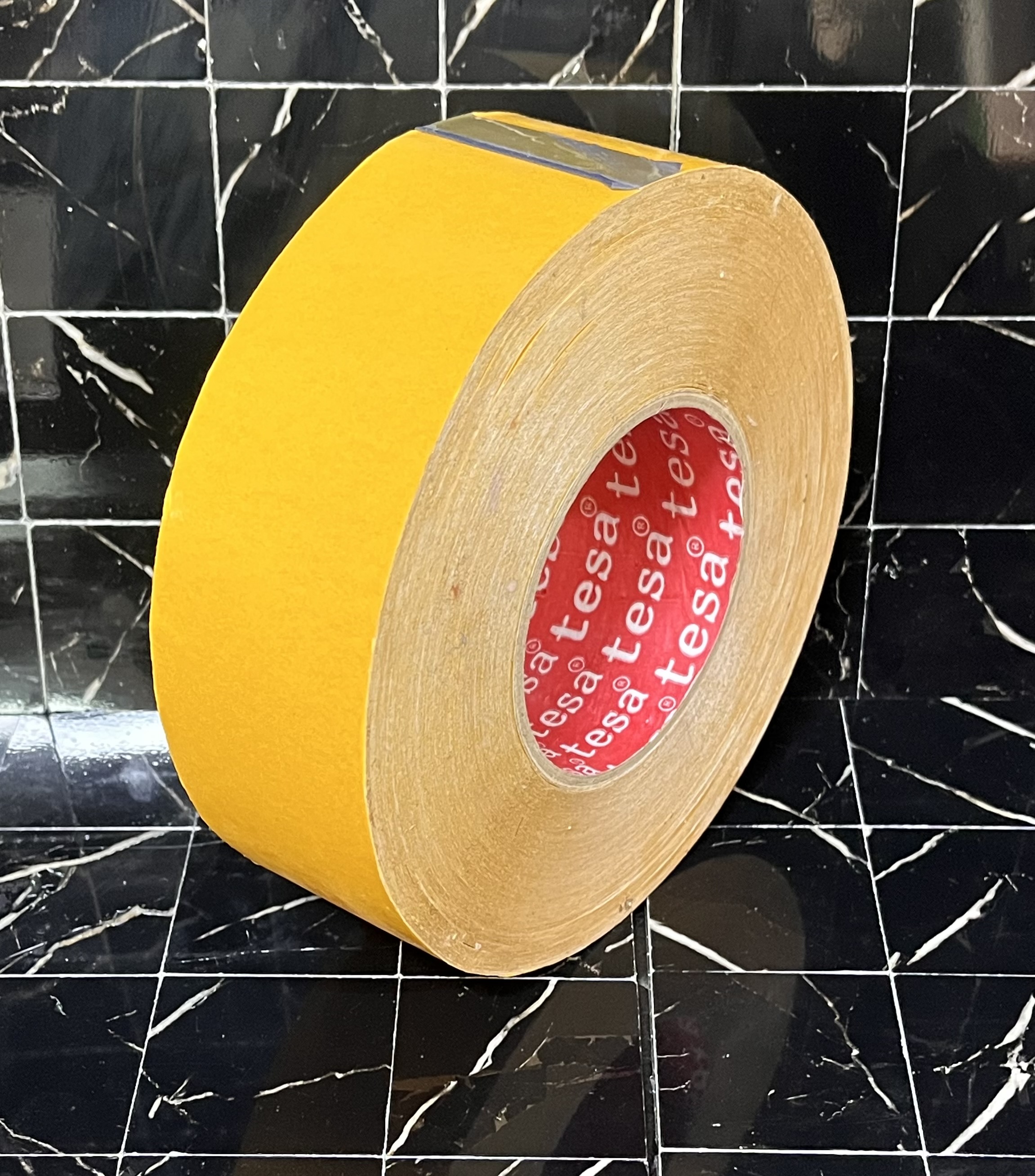 چسب دوطرفه پی‌وی‌سی سفیدروکش خردلی